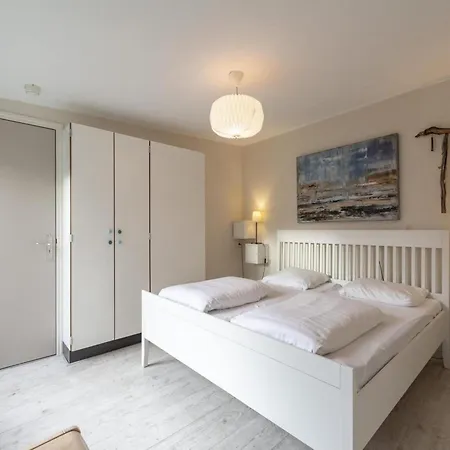 Lovely Bungalow Near The Beach For 5 People * Sint Maartensvlotbrug