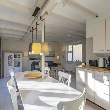 Lovely Bungalow Near The Beach For 5 People * Sint Maartensvlotbrug